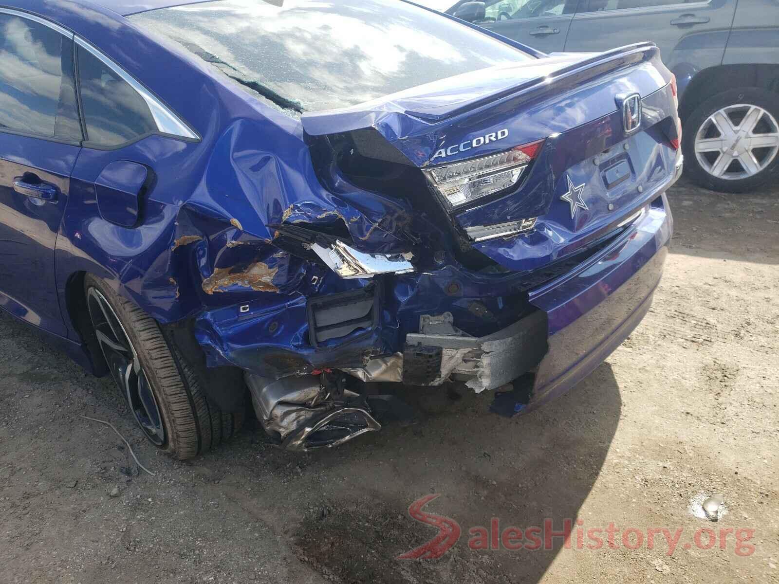 1HGCV1F32JA014887 2018 HONDA ACCORD