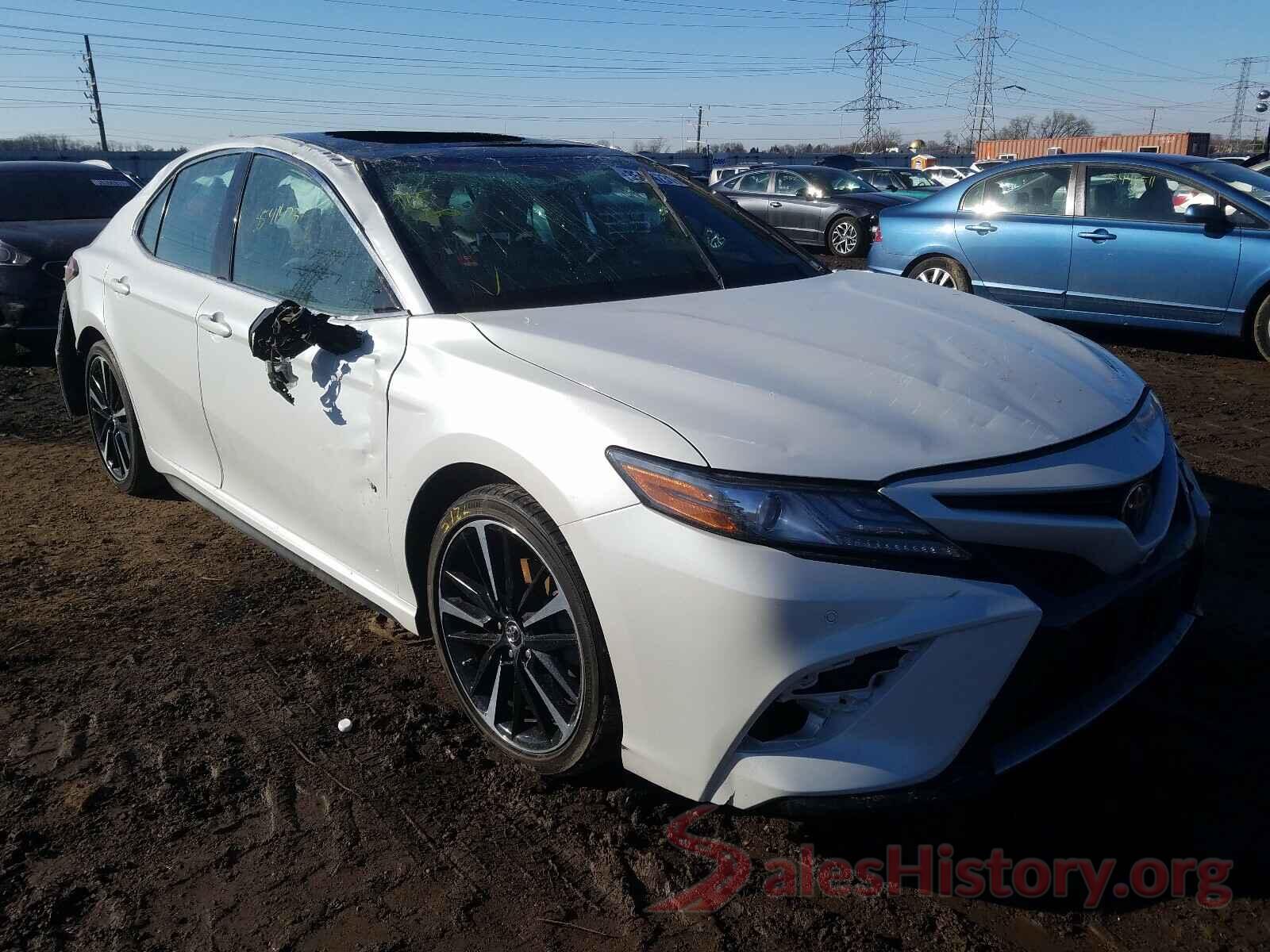 4T1BZ1HK1JU001724 2018 TOYOTA CAMRY