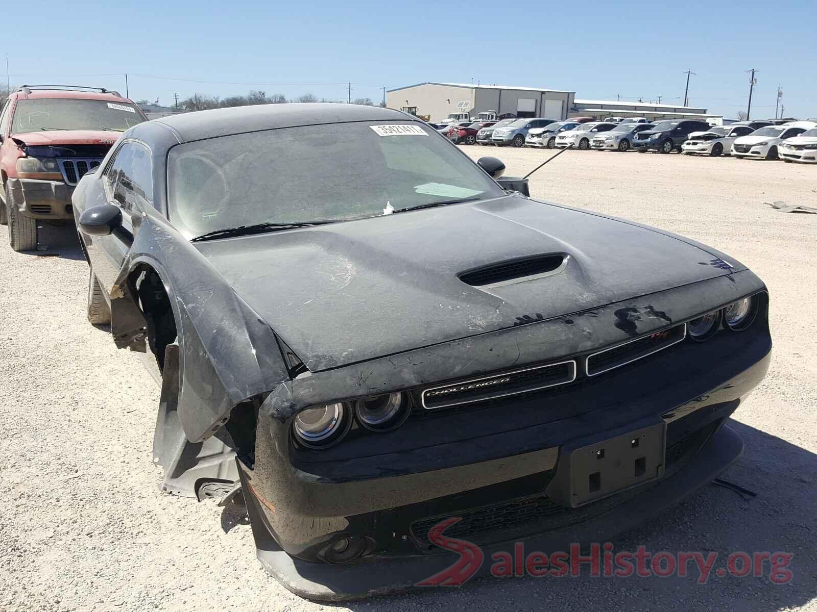 2C3CDZBT7KH583392 2019 DODGE CHALLENGER