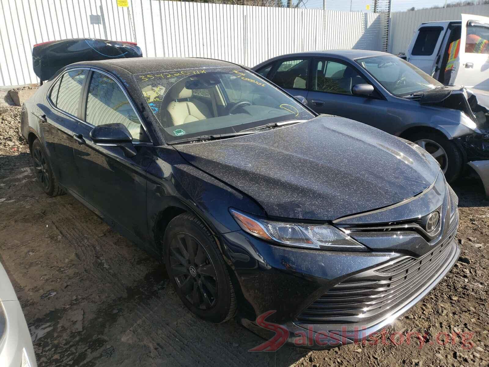 JTNB11HK9J3039702 2018 TOYOTA CAMRY