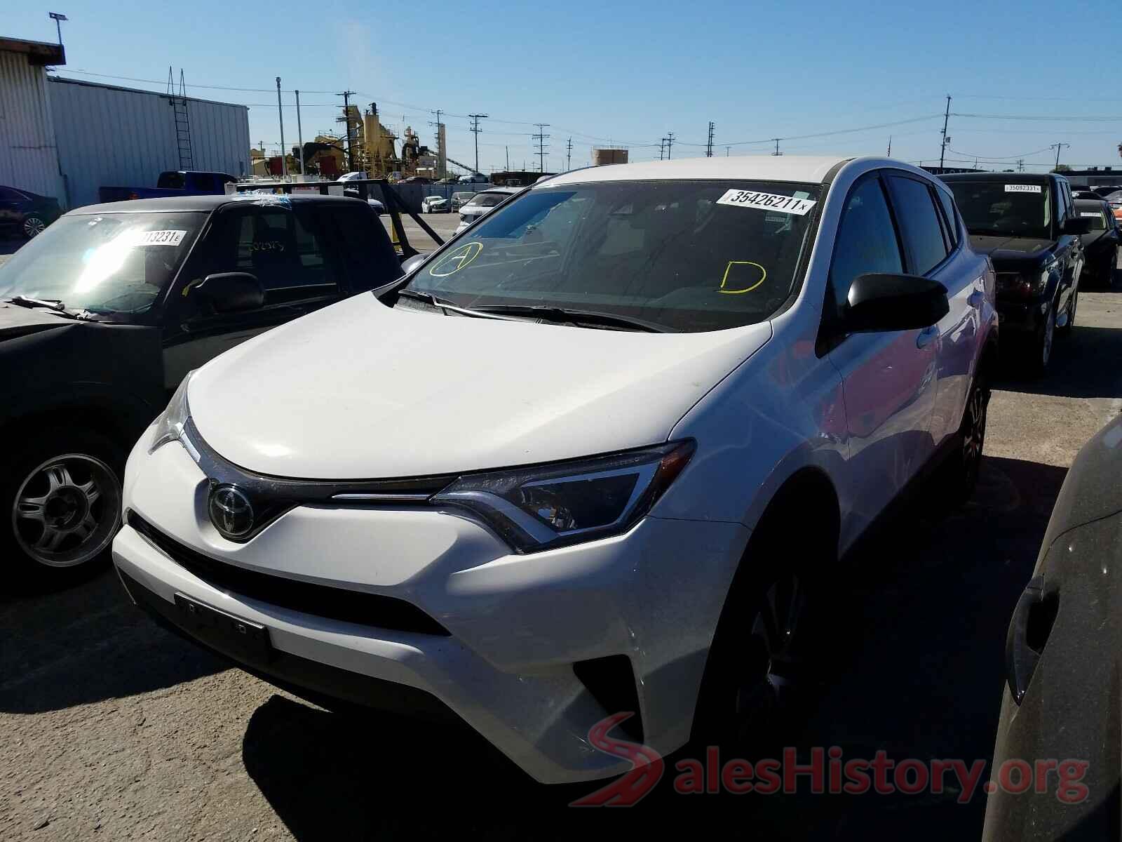 2T3ZFREV6JW492545 2018 TOYOTA RAV4