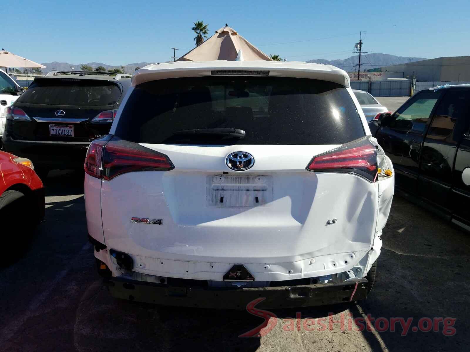 2T3ZFREV6JW492545 2018 TOYOTA RAV4