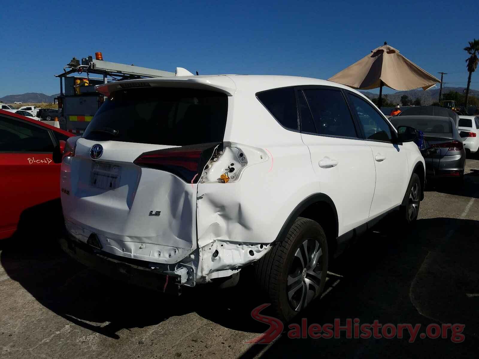 2T3ZFREV6JW492545 2018 TOYOTA RAV4