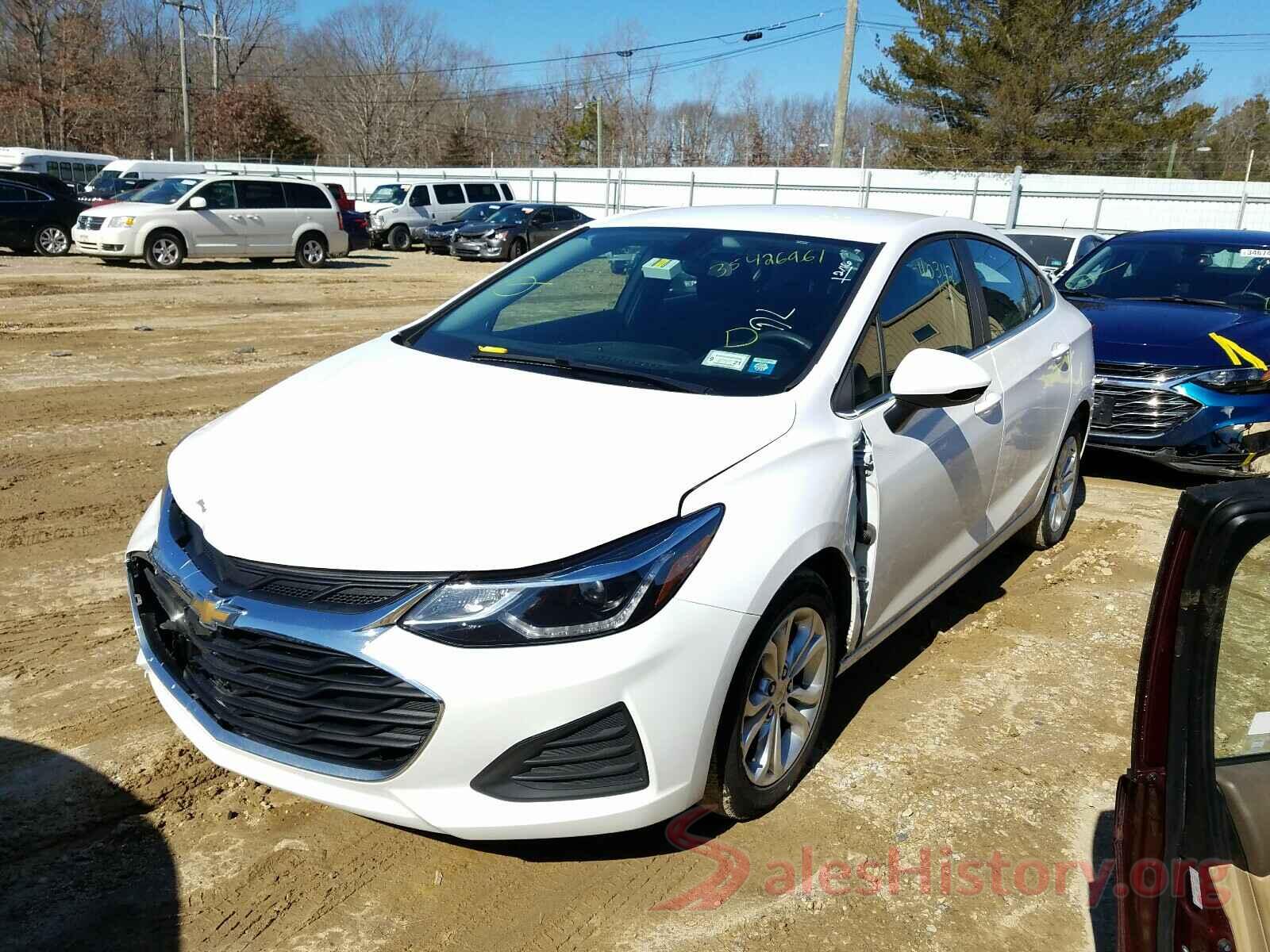 1G1BE5SM9K7146648 2019 CHEVROLET CRUZE