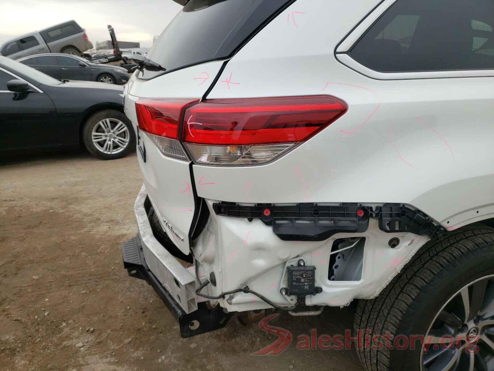 5TDJZRFH8JS526029 2018 TOYOTA HIGHLANDER