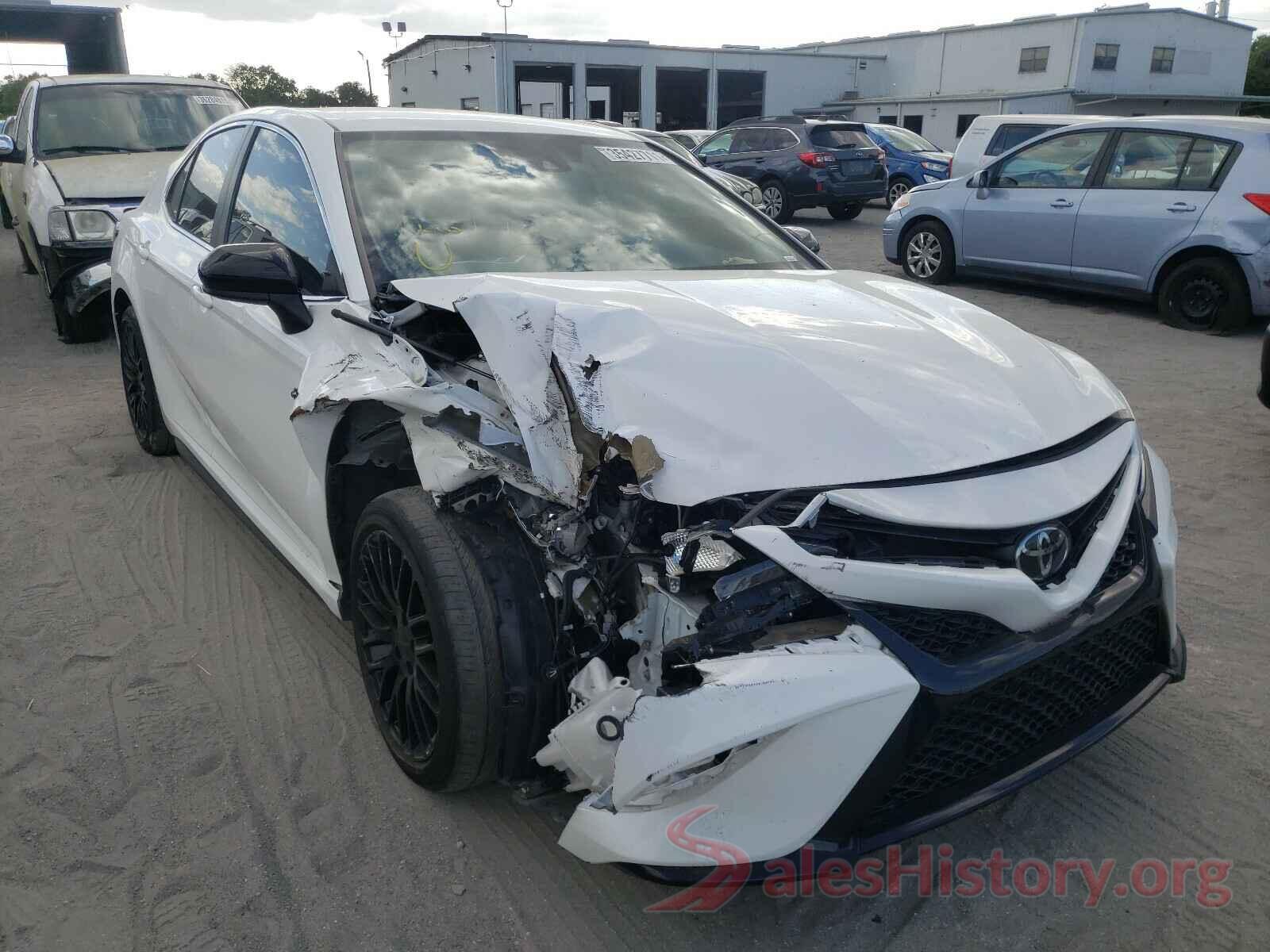 4T1B11HK2KU162656 2019 TOYOTA CAMRY