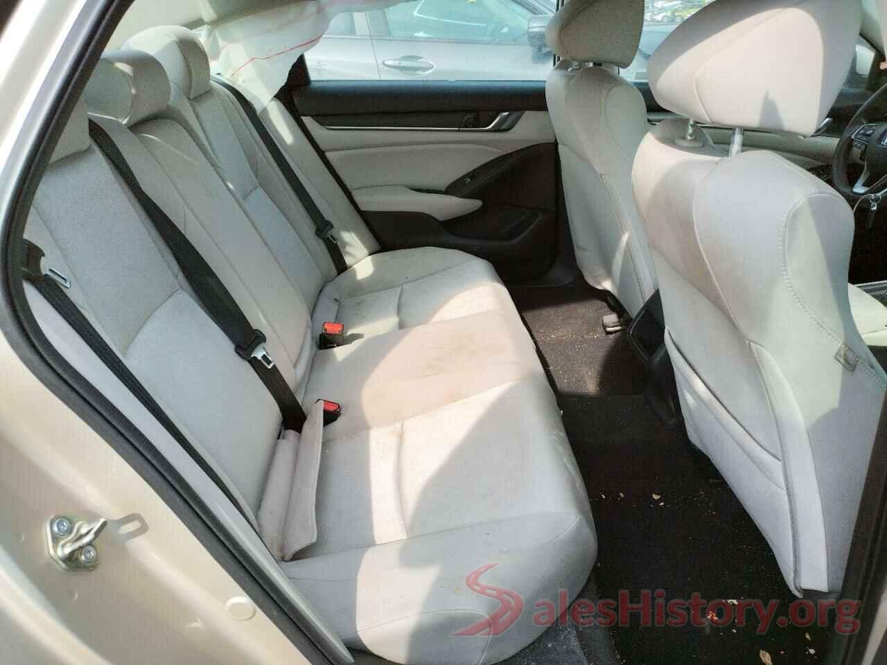 1HGCV1F15JA158187 2018 HONDA ACCORD