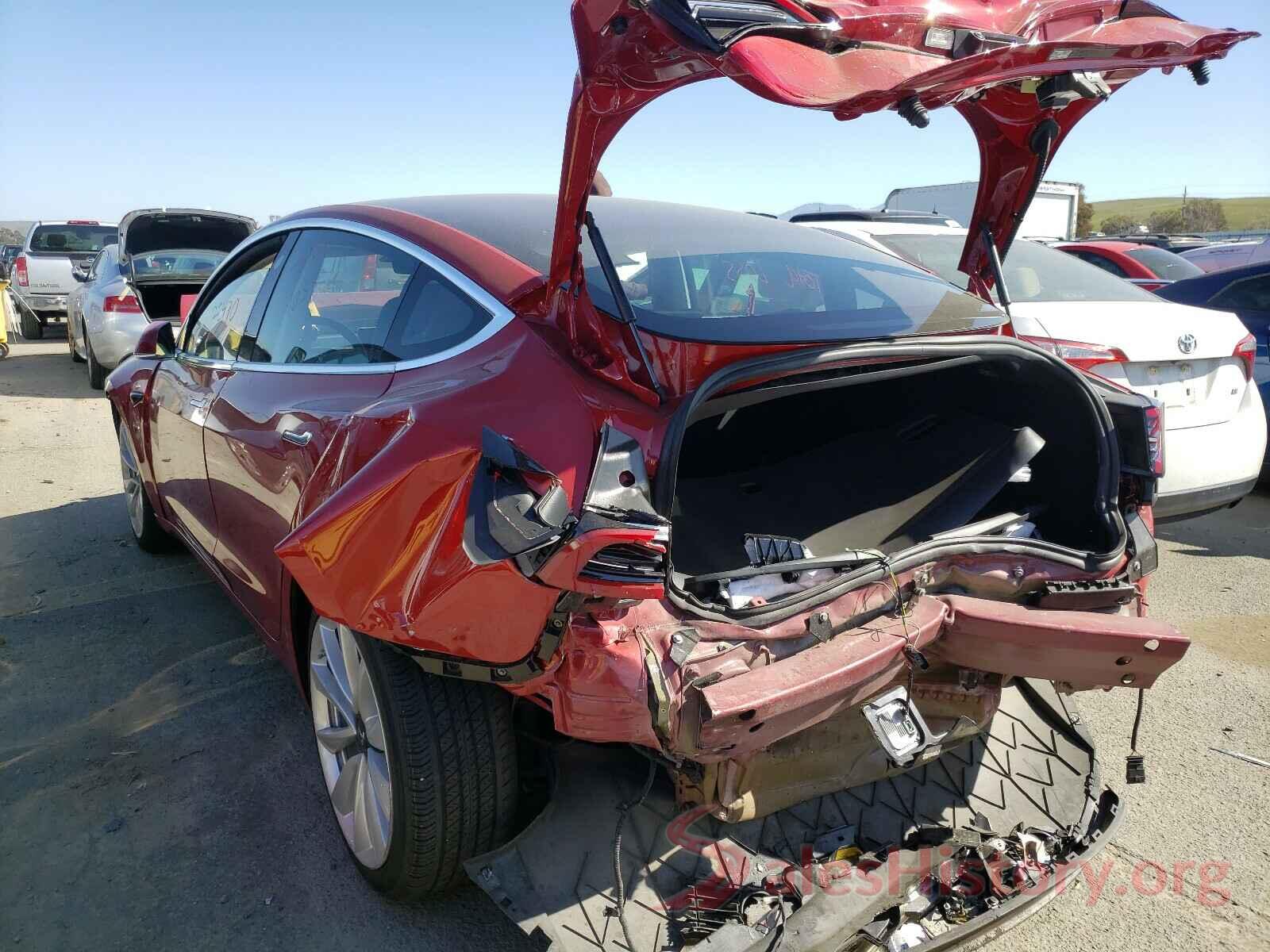 5YJ3E1EA7JF163673 2018 TESLA MODEL 3