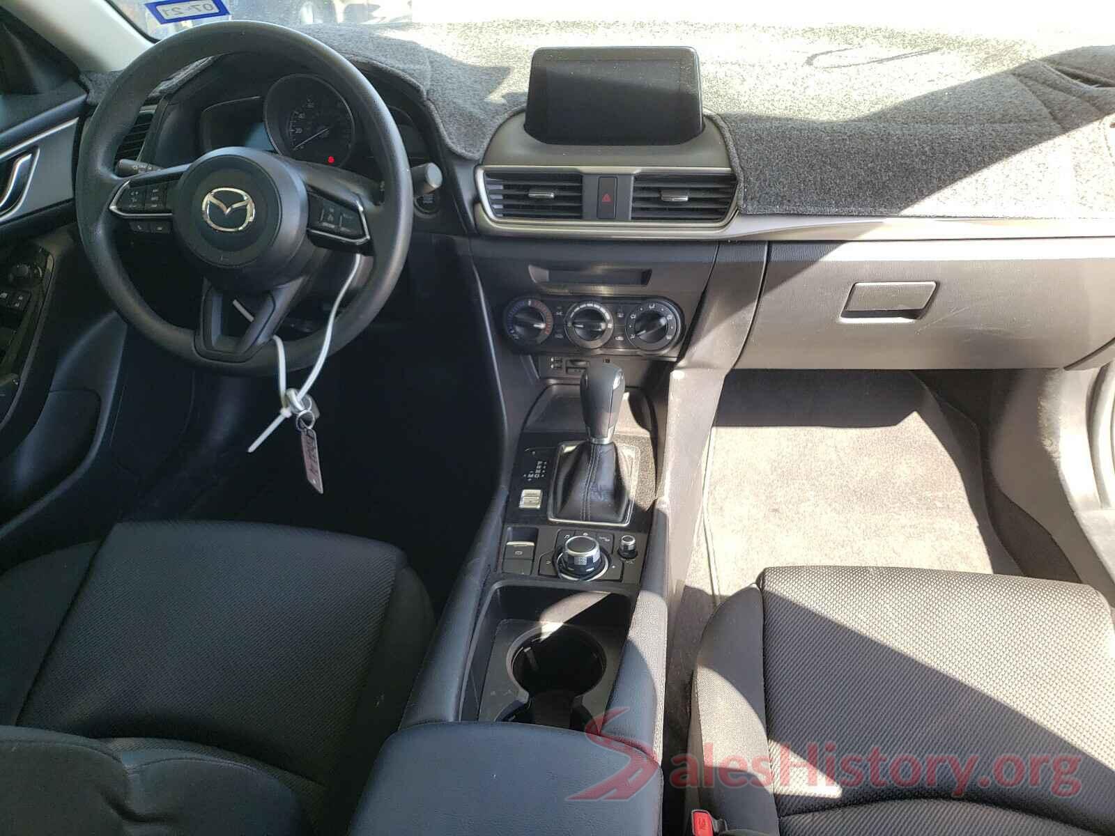 3MZBN1U71JM166899 2018 MAZDA 3