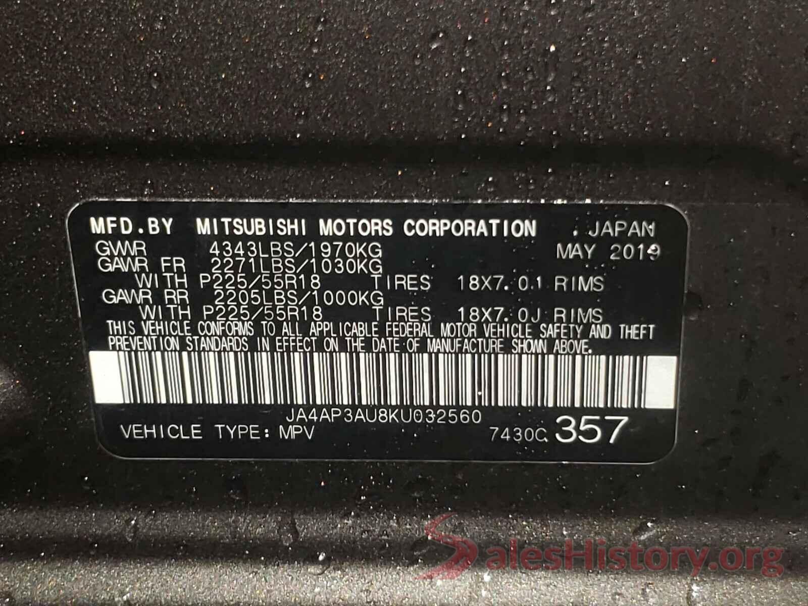 JA4AP3AU8KU032560 2019 MITSUBISHI OUTLANDER