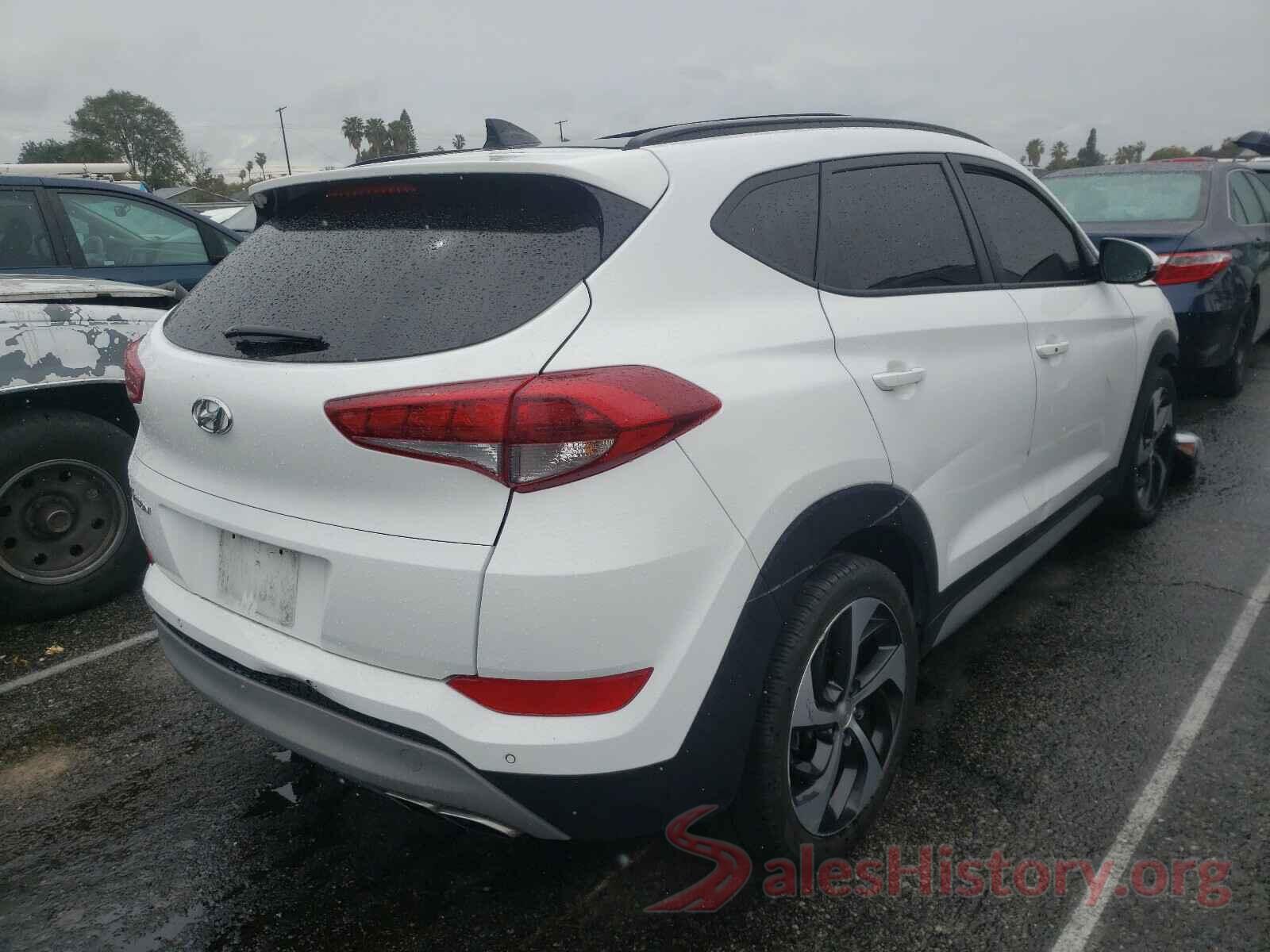 KM8J33A20JU794856 2018 HYUNDAI TUCSON