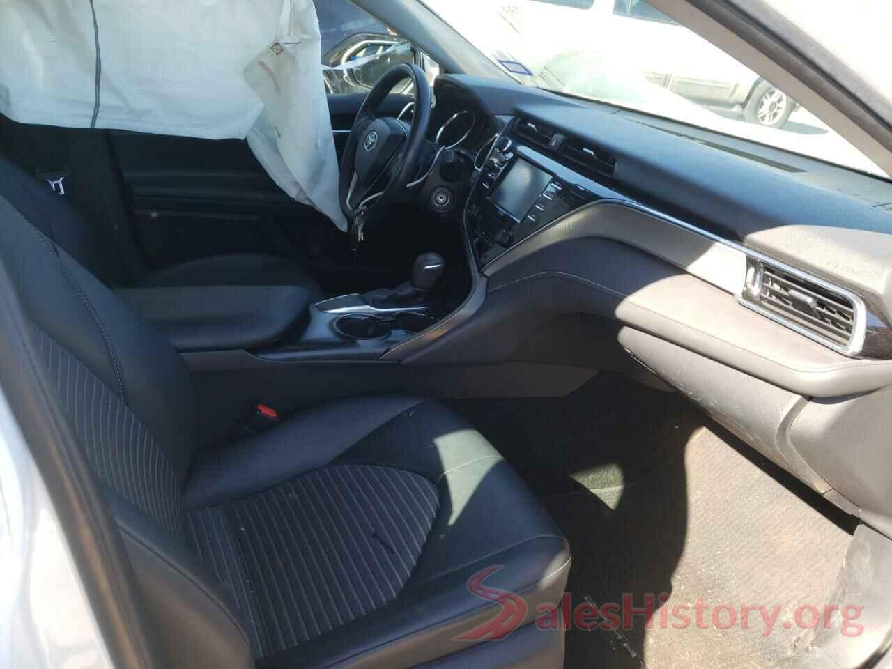 4T1B11HK9JU156416 2018 TOYOTA CAMRY