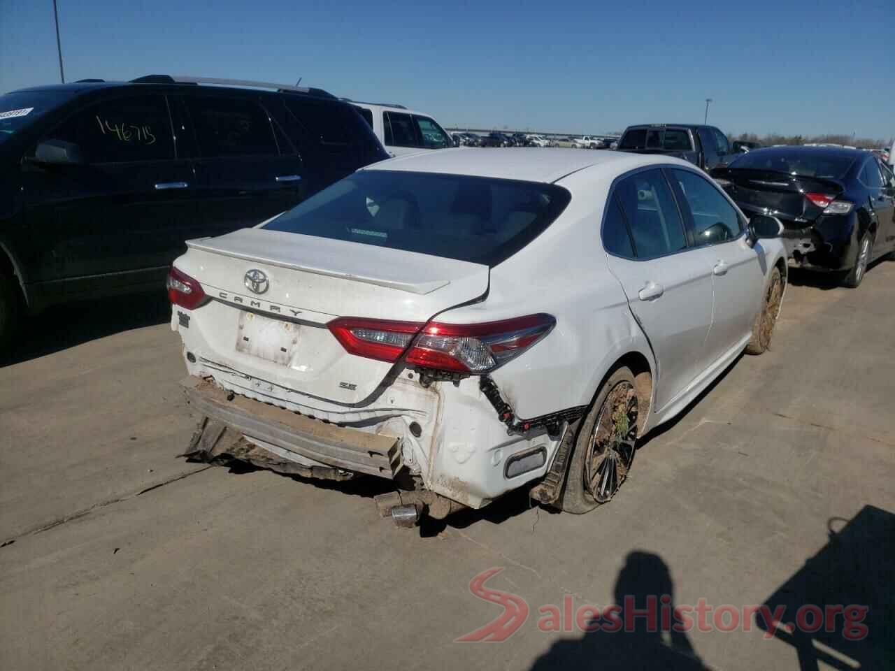 4T1B11HK9JU156416 2018 TOYOTA CAMRY