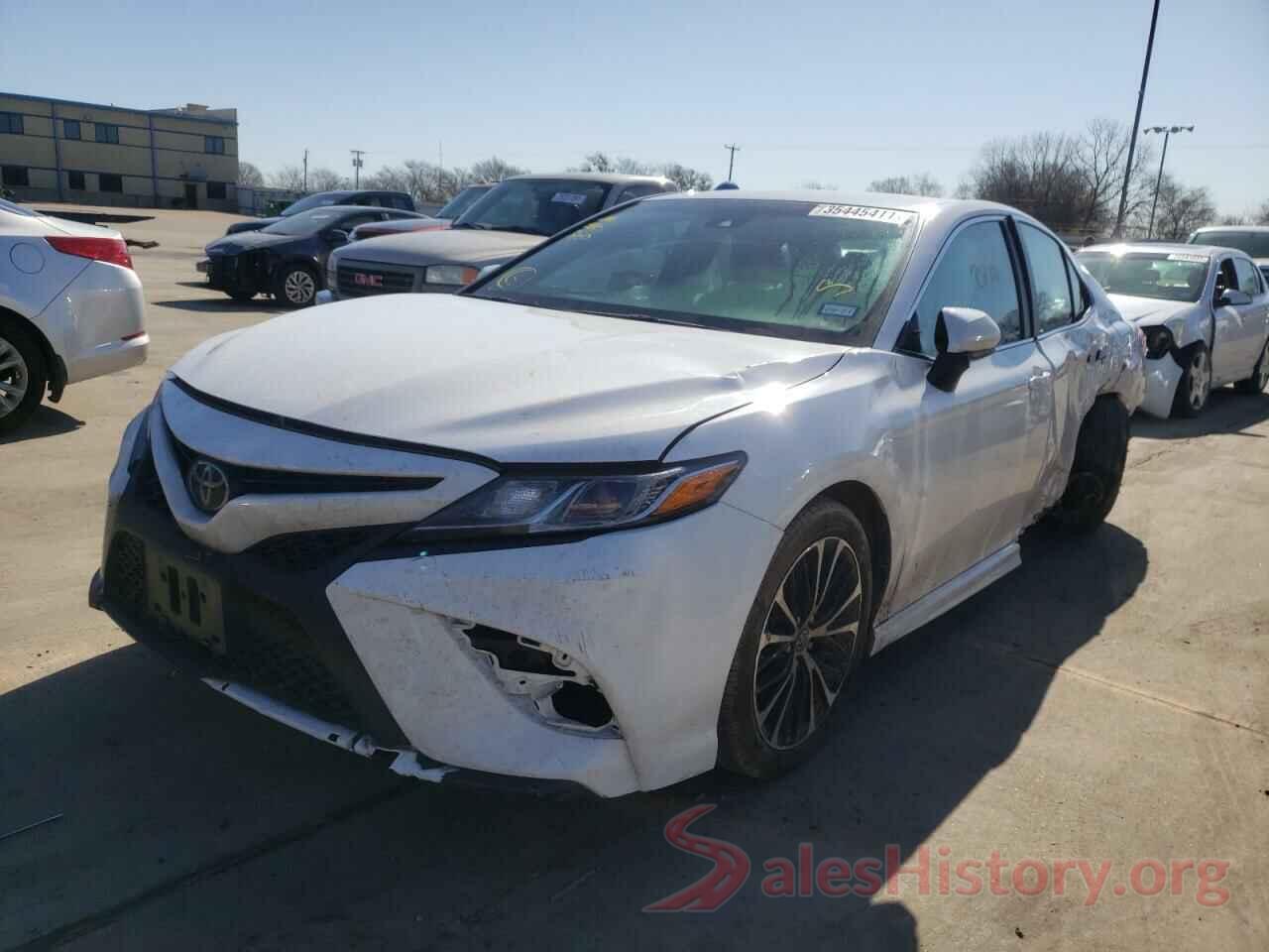 4T1B11HK9JU156416 2018 TOYOTA CAMRY