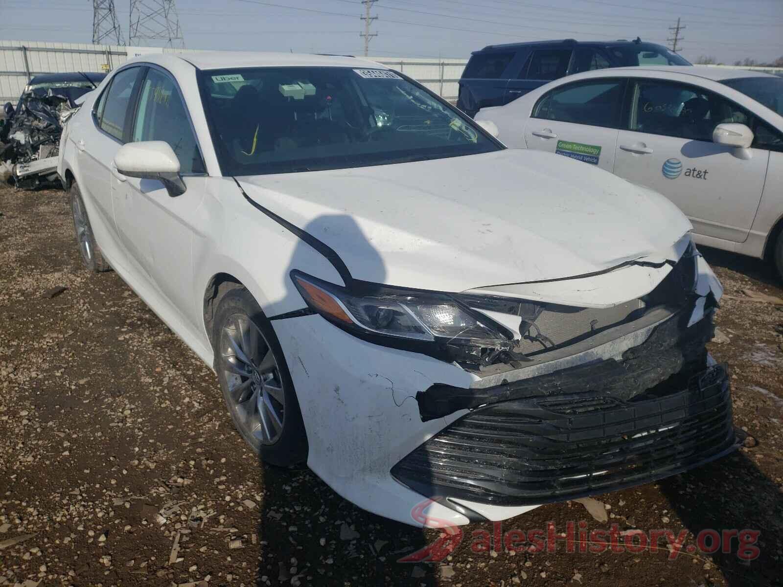 4T1B11HK7KU683632 2019 TOYOTA CAMRY