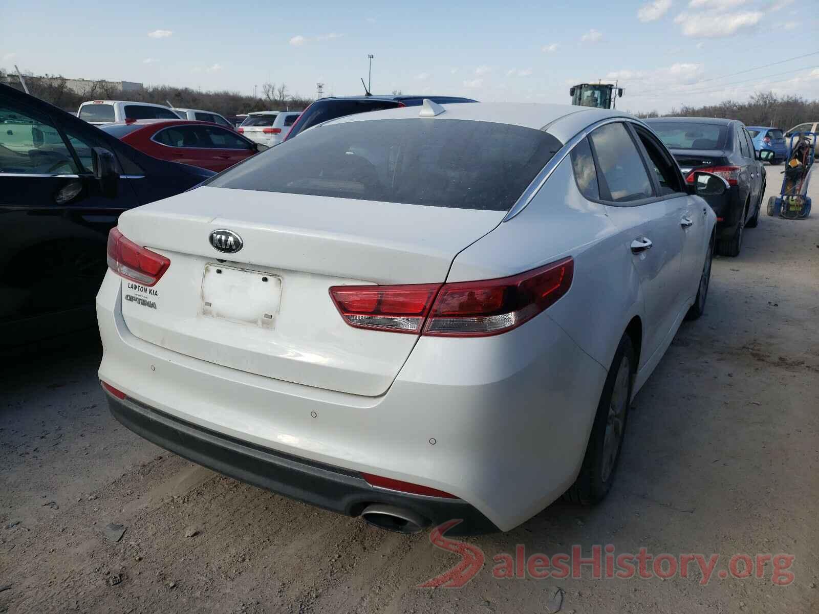 5XXGT4L32JG268860 2018 KIA OPTIMA