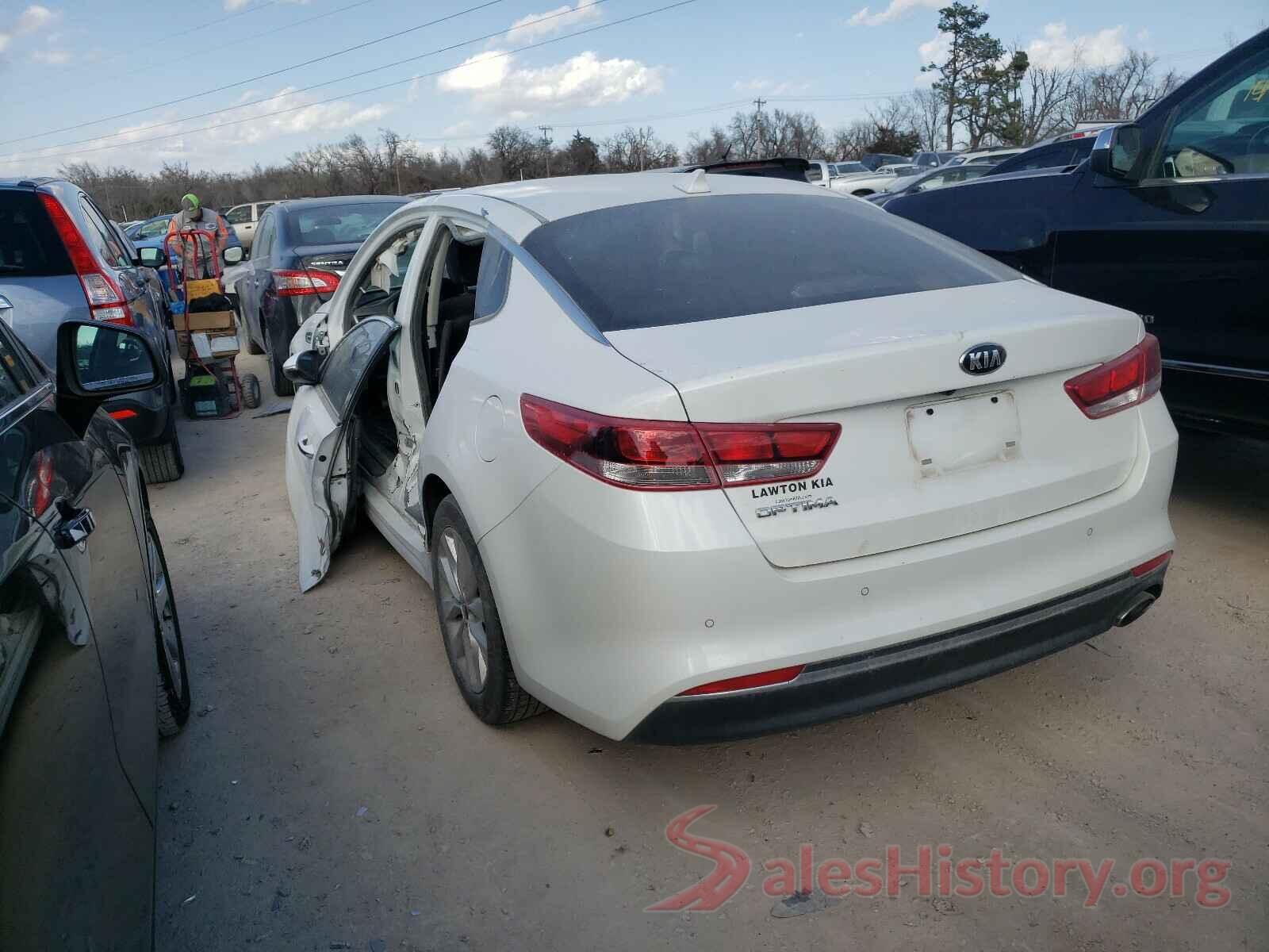 5XXGT4L32JG268860 2018 KIA OPTIMA