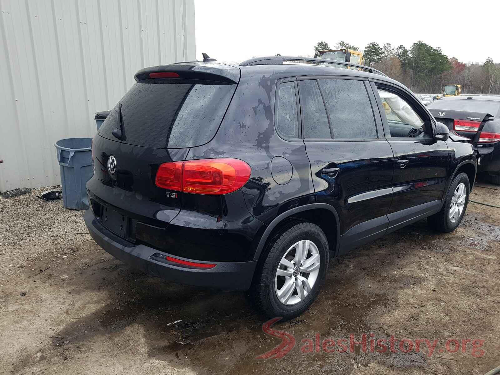 WVGAV7AX7HK027315 2017 VOLKSWAGEN TIGUAN