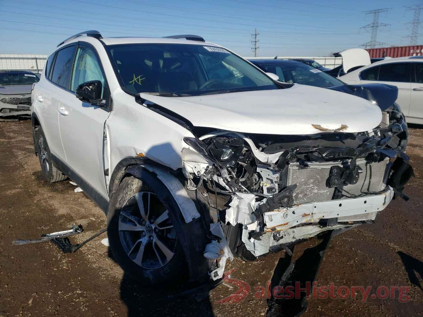 2T3RFREV1JW843328 2018 TOYOTA RAV4