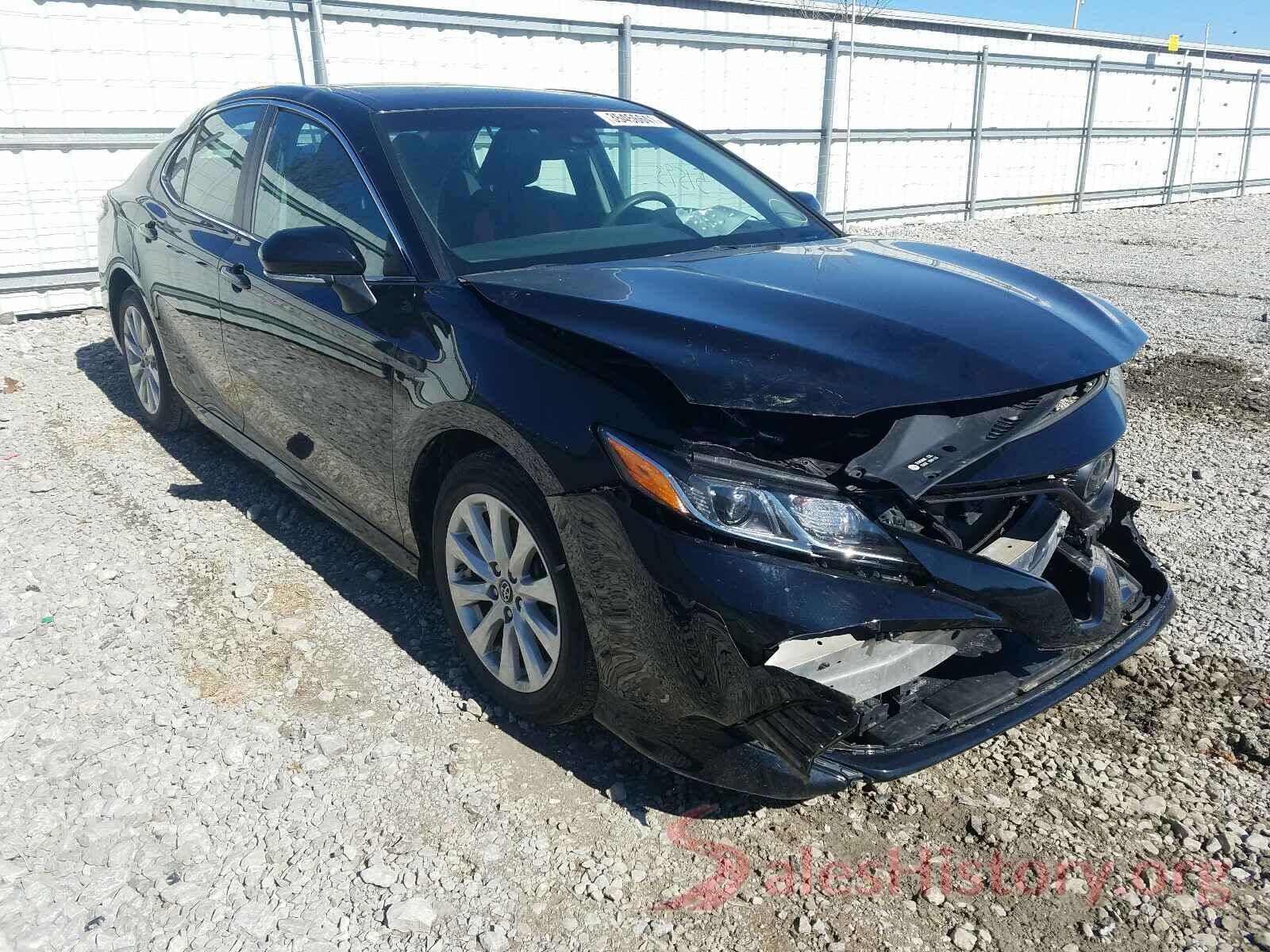 4T1B11HK4JU554620 2018 TOYOTA CAMRY