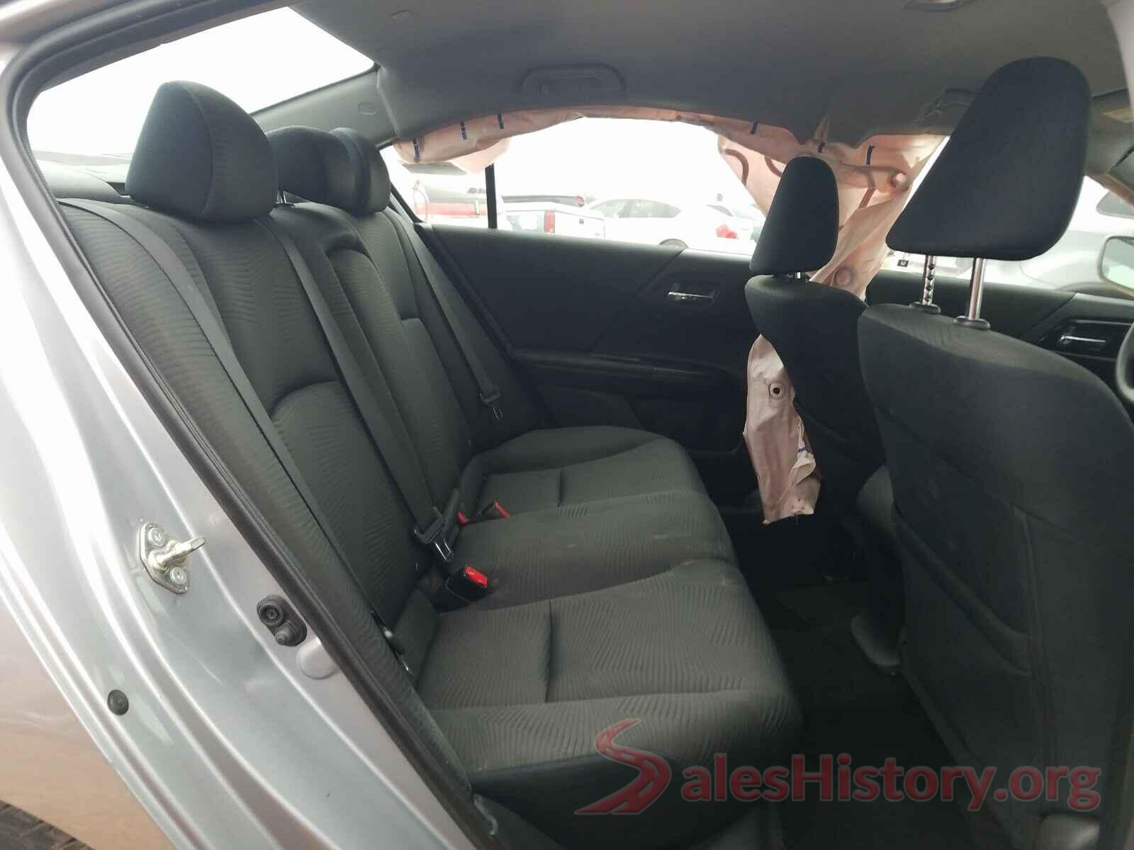 1HGCR2F3XHA208071 2017 HONDA ACCORD