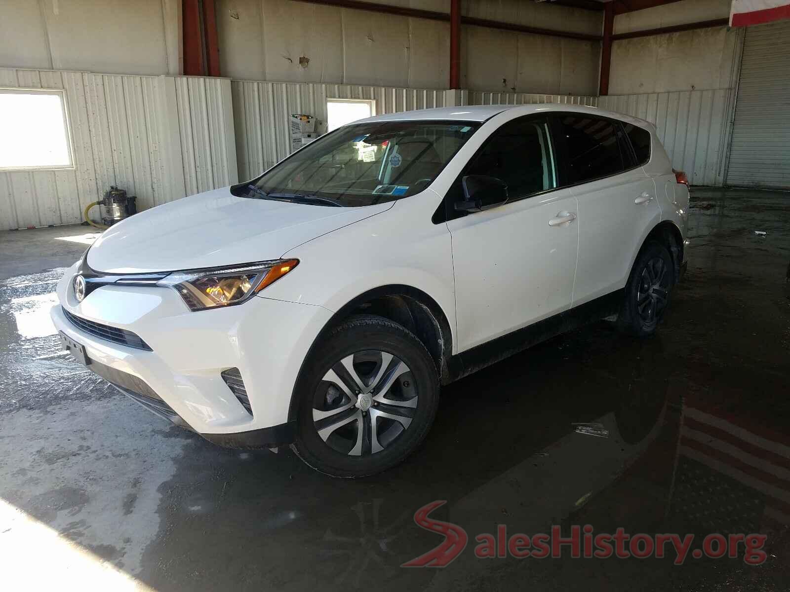 JTMBFREV3HJ711472 2017 TOYOTA RAV4