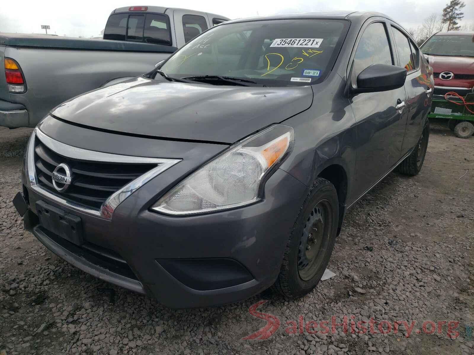 3N1CN7AP2KL828692 2019 NISSAN VERSA