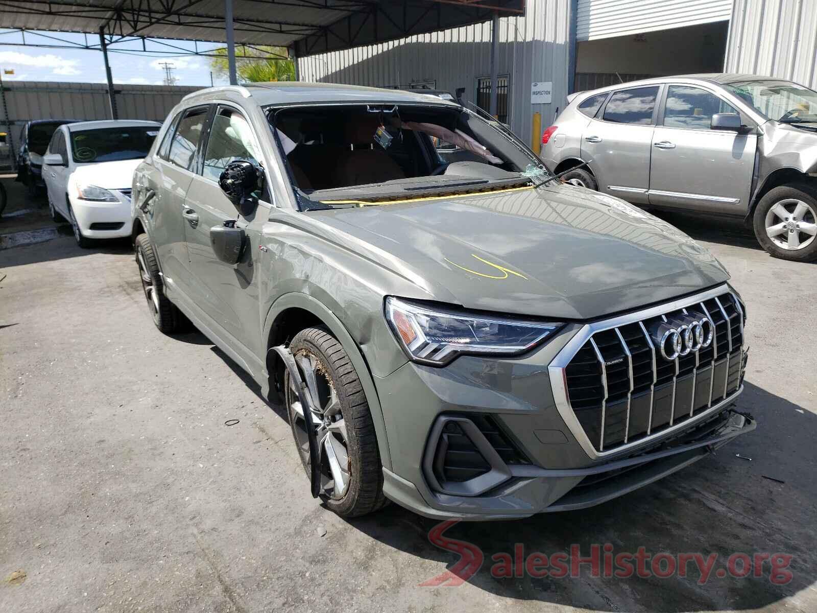 WA1EECF37L1057296 2020 AUDI Q3