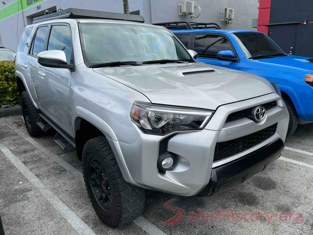 JTEBU5JR0H5480977 2017 TOYOTA 4RUNNER