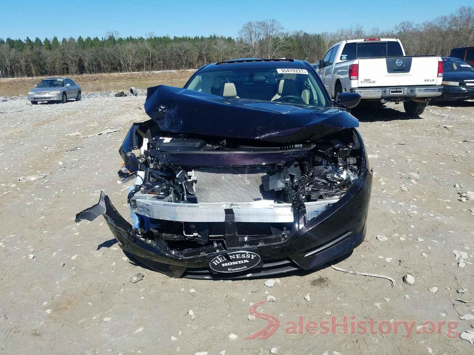 2HGFC2F72JH552471 2018 HONDA CIVIC