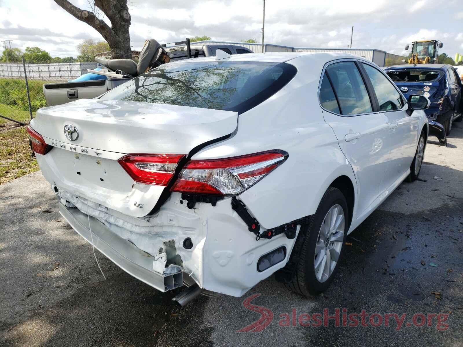 4T1C11AK9LU385406 2020 TOYOTA CAMRY