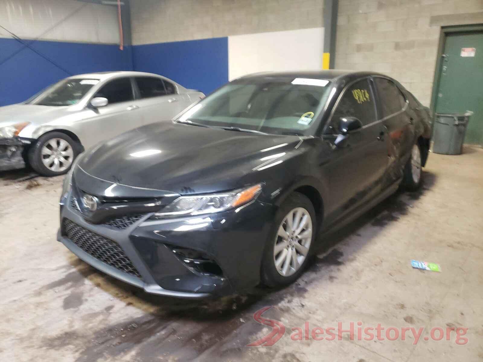 4T1B11HKXJU116359 2018 TOYOTA CAMRY