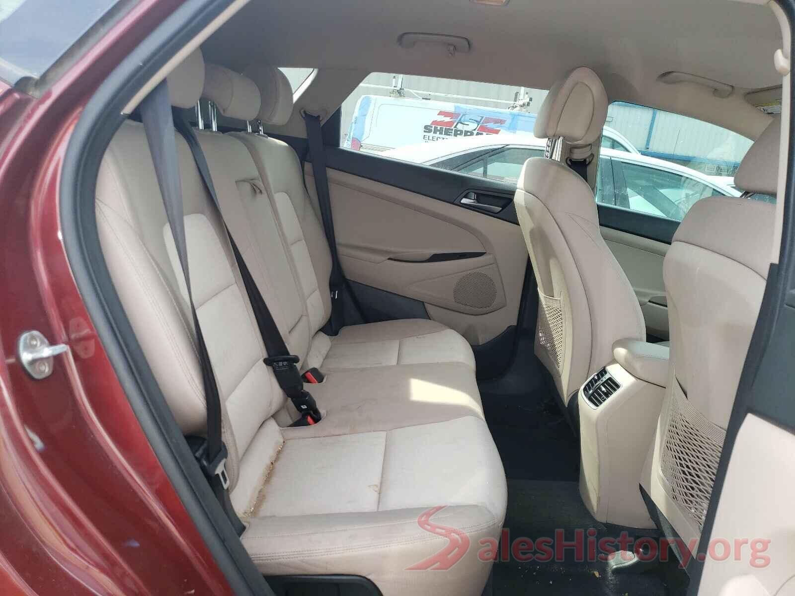 KM8J33A27HU320185 2017 HYUNDAI TUCSON