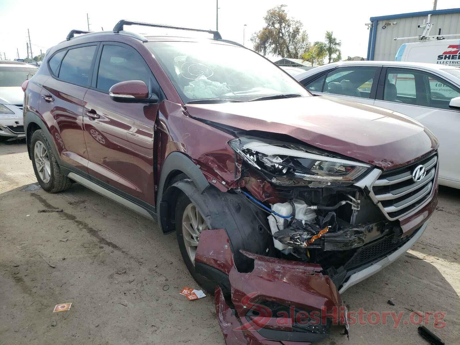 KM8J33A27HU320185 2017 HYUNDAI TUCSON