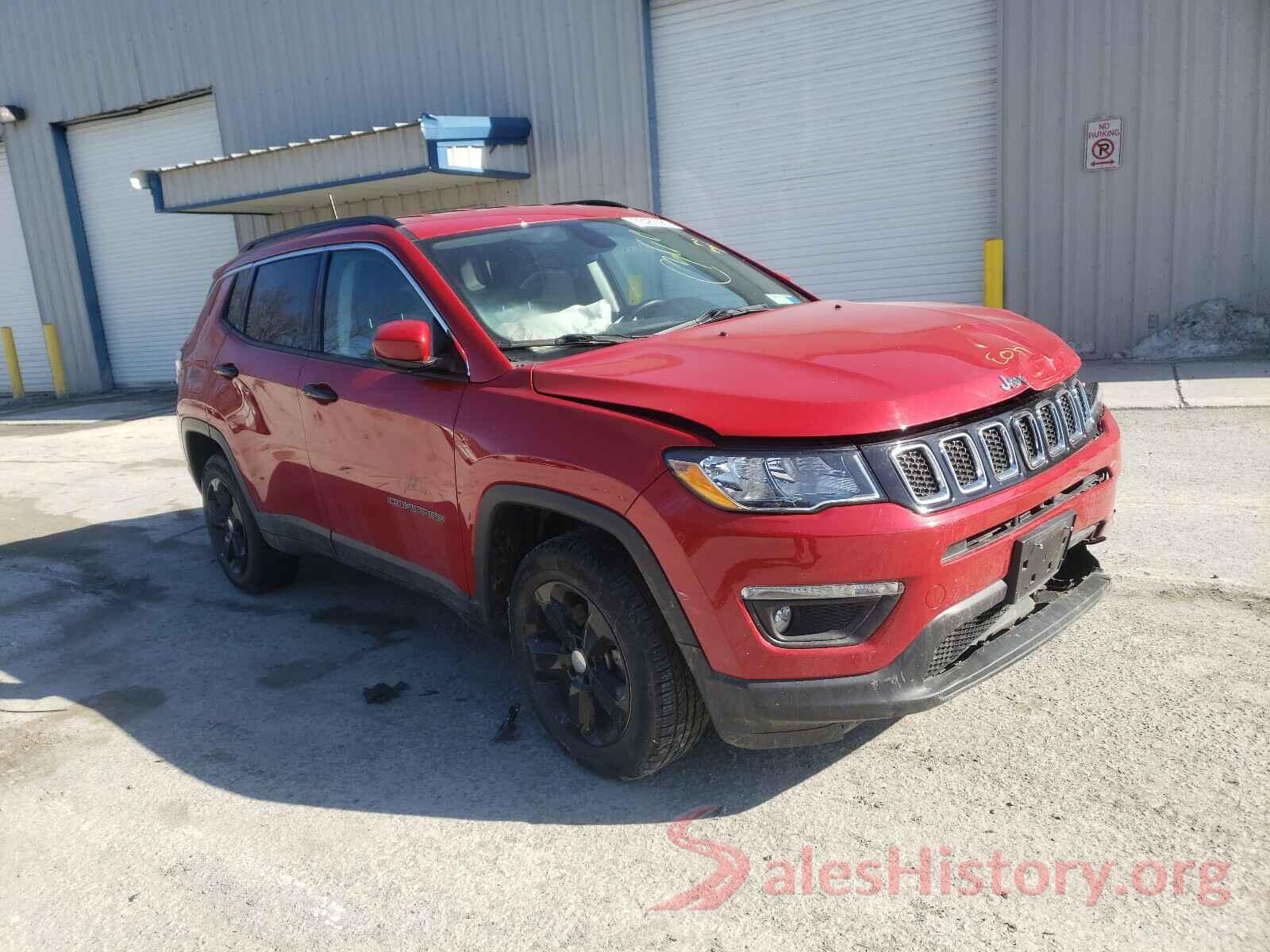 3C4NJDBB4JT239015 2018 JEEP COMPASS