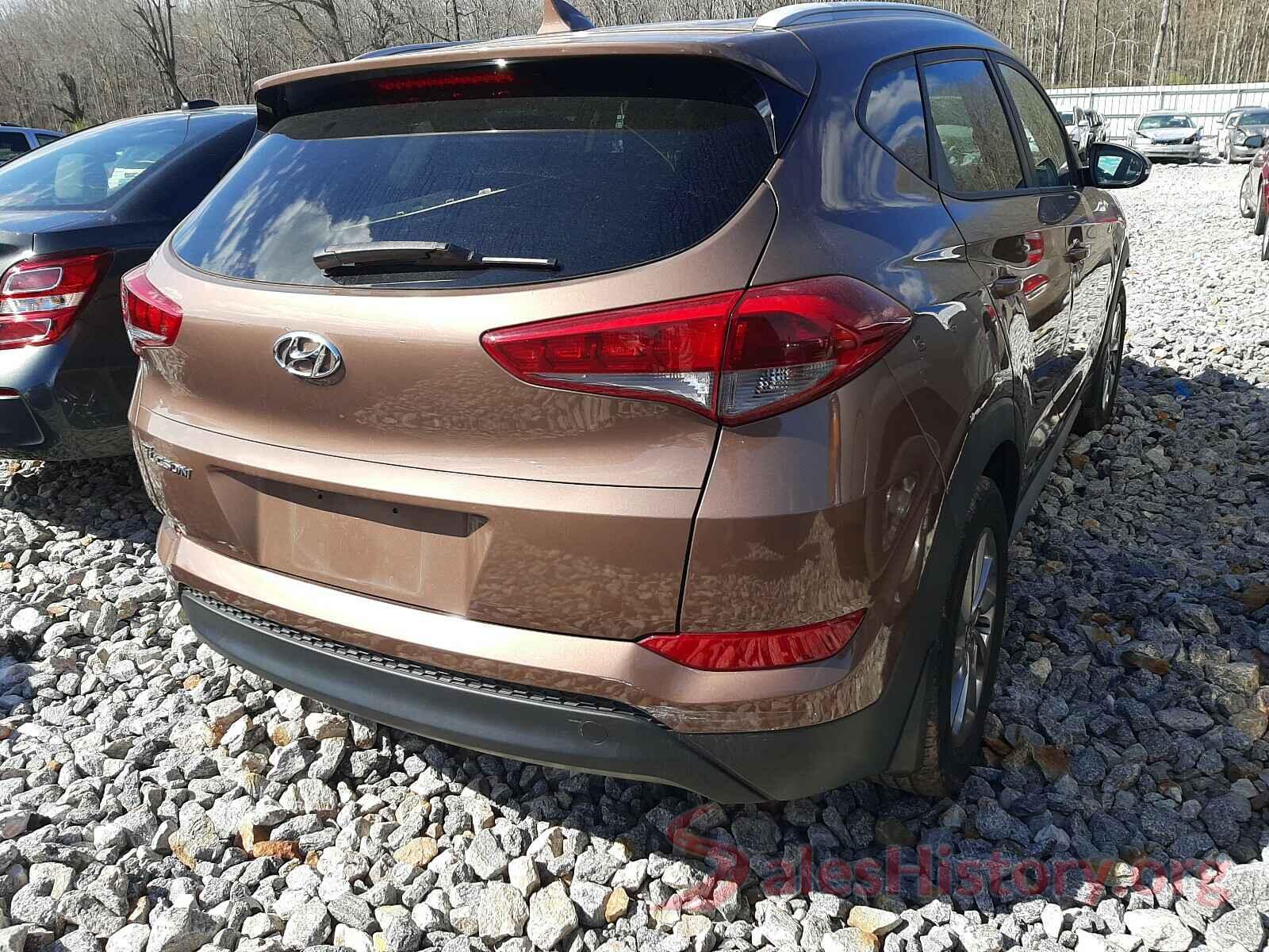 KM8J33A49HU420015 2017 HYUNDAI TUCSON