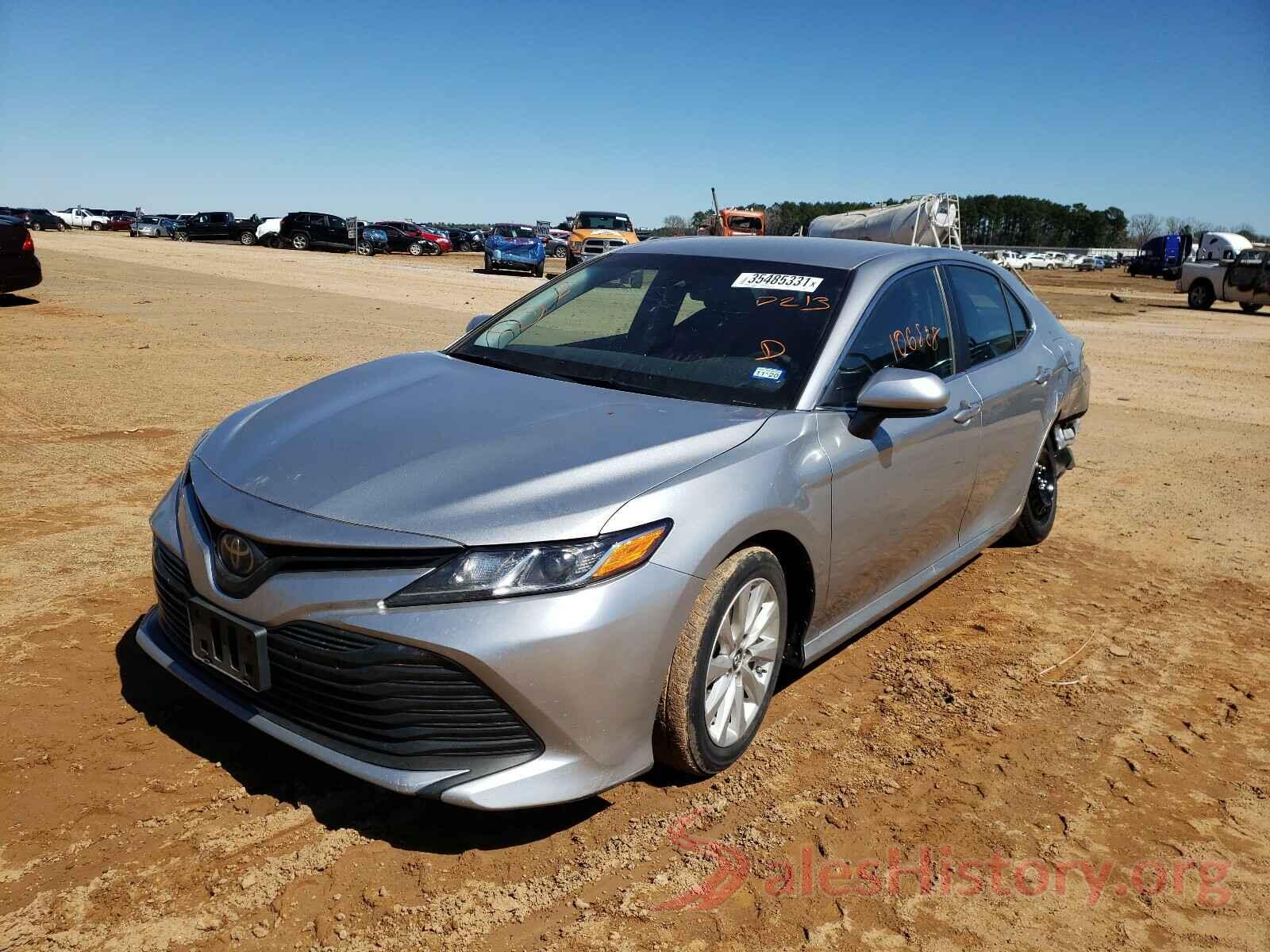 4T1B11HK8JU597213 2018 TOYOTA CAMRY