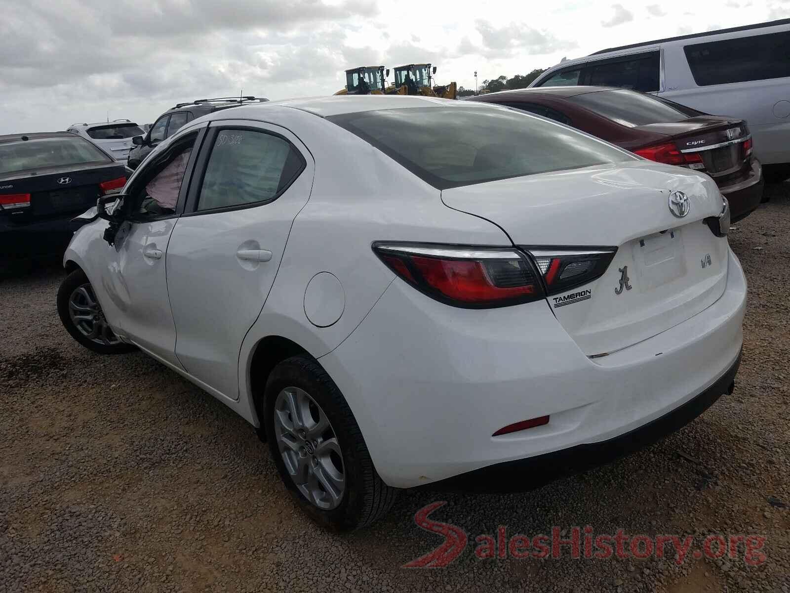 3MYDLBYV2HY157228 2017 TOYOTA YARIS