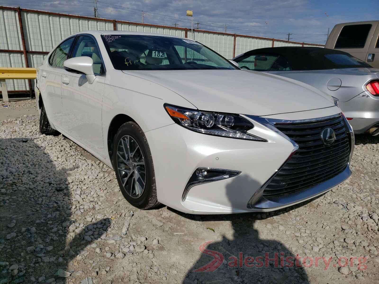 58ABK1GG7JU106407 2018 LEXUS ES350