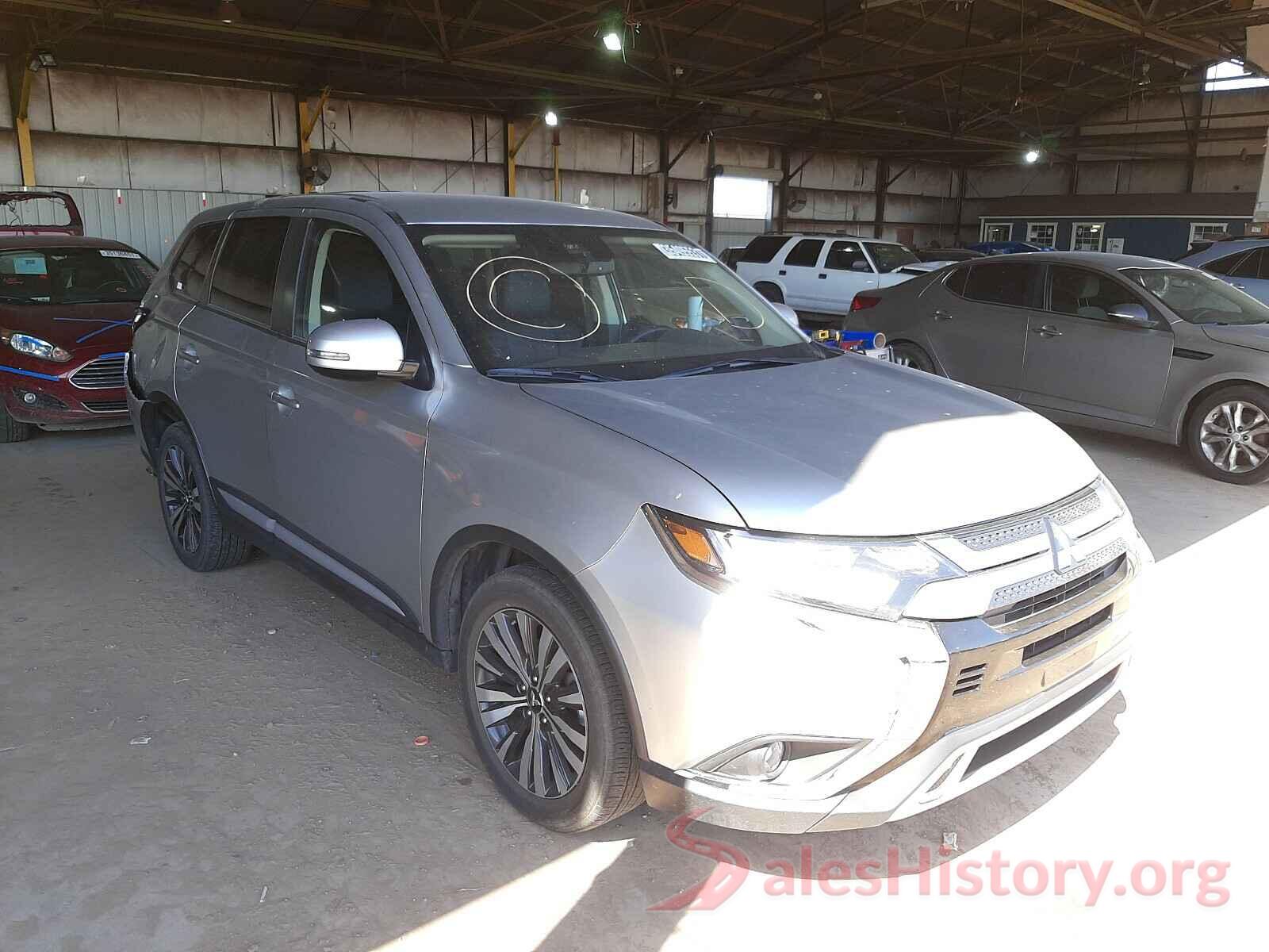 JA4AZ3A37LZ027632 2020 MITSUBISHI OUTLANDER