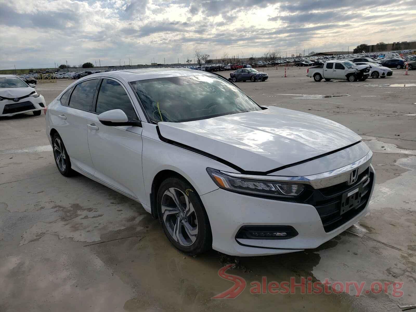 1HGCV1F62JA036852 2018 HONDA ACCORD