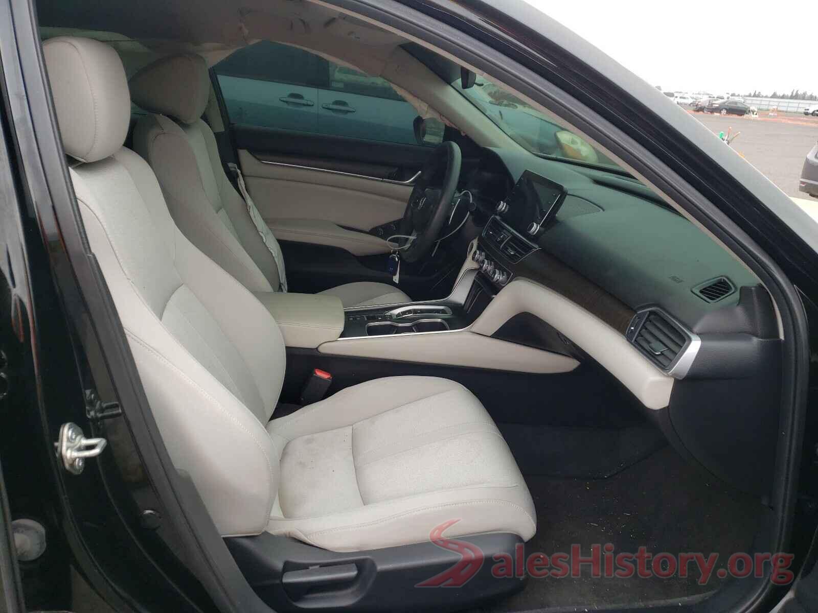 1HGCV3F43JA003529 2018 HONDA ACCORD