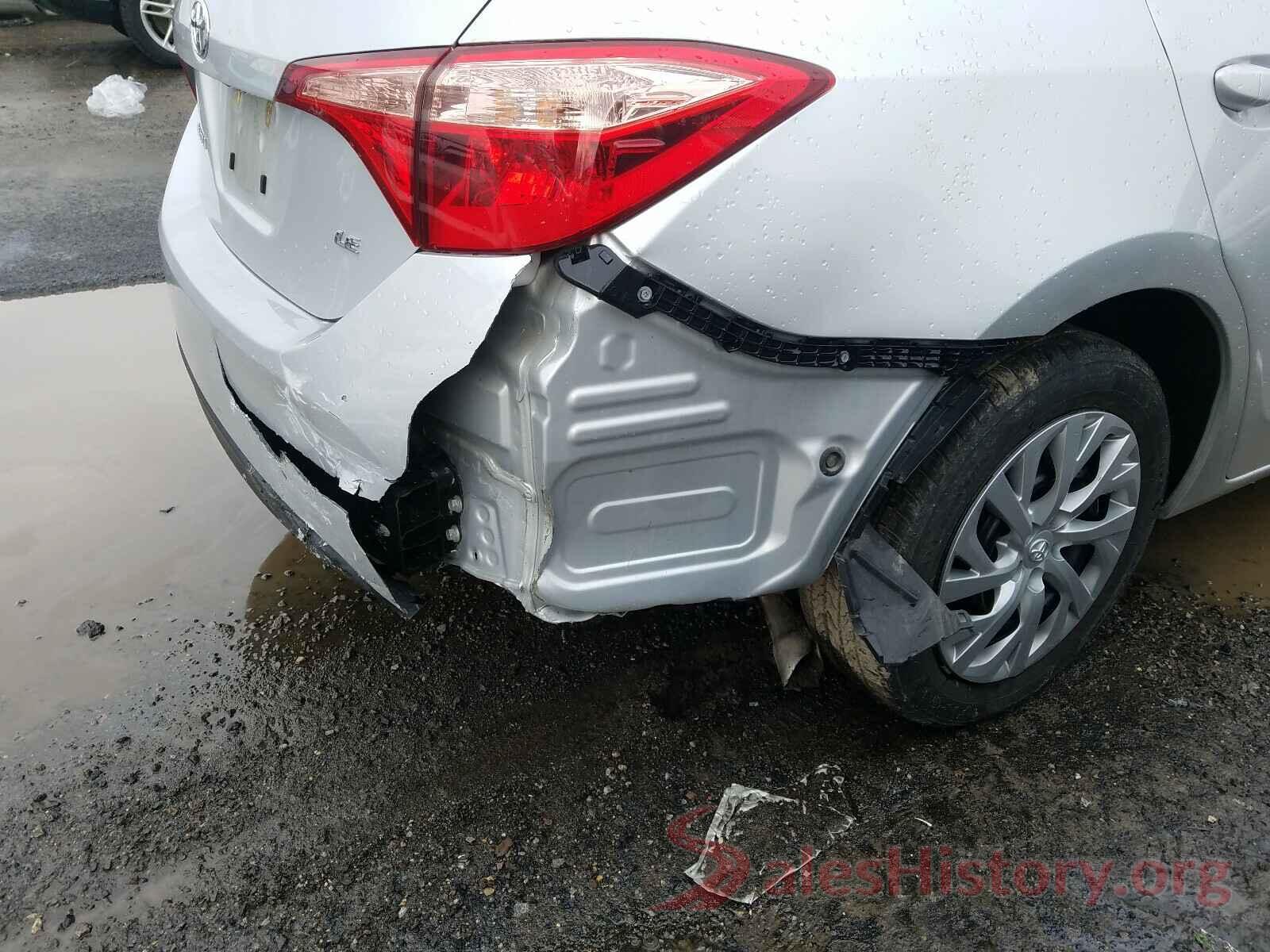 2T1BURHE4JC124068 2018 TOYOTA COROLLA