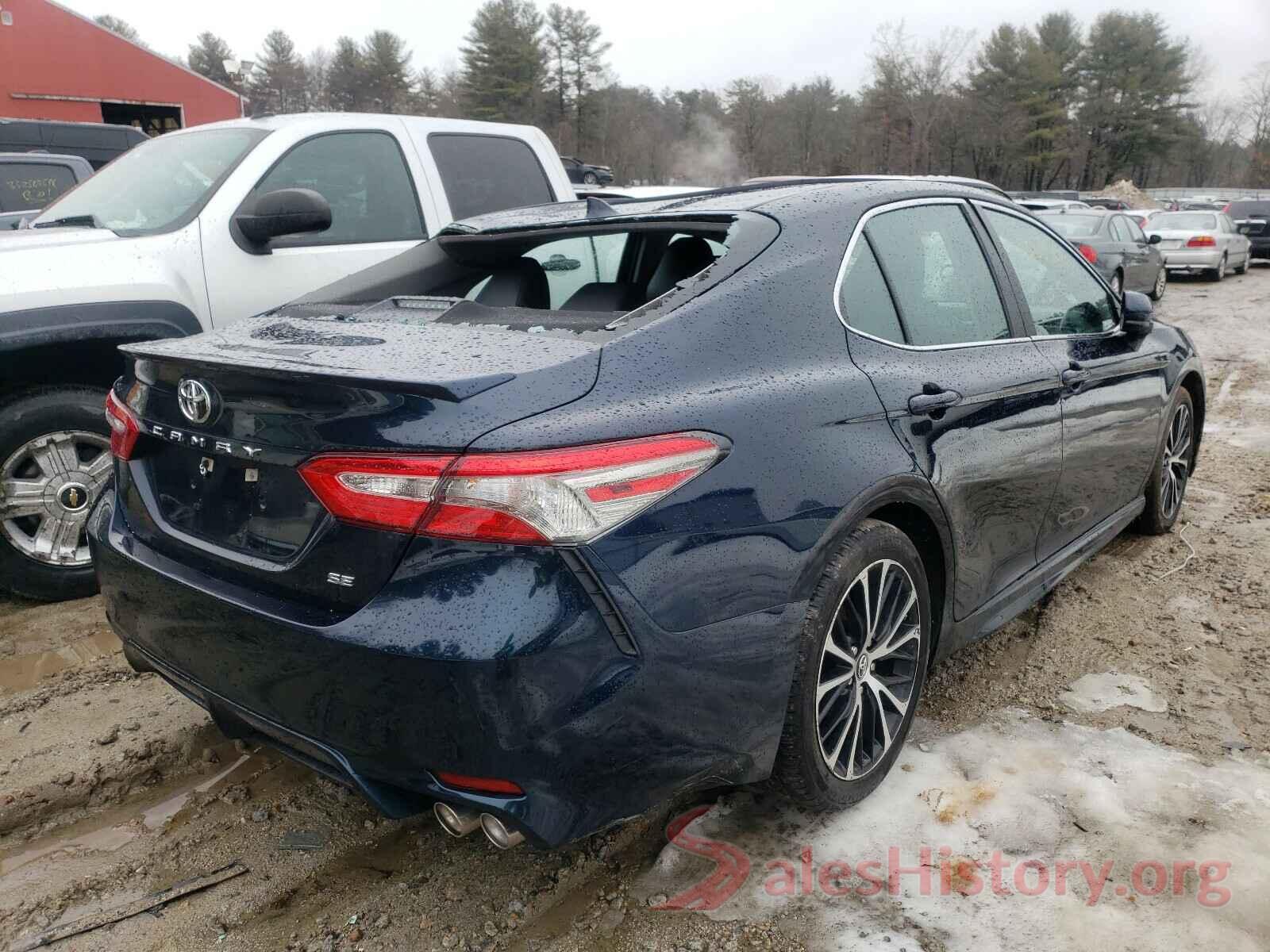 4T1B11HK5KU747988 2019 TOYOTA CAMRY