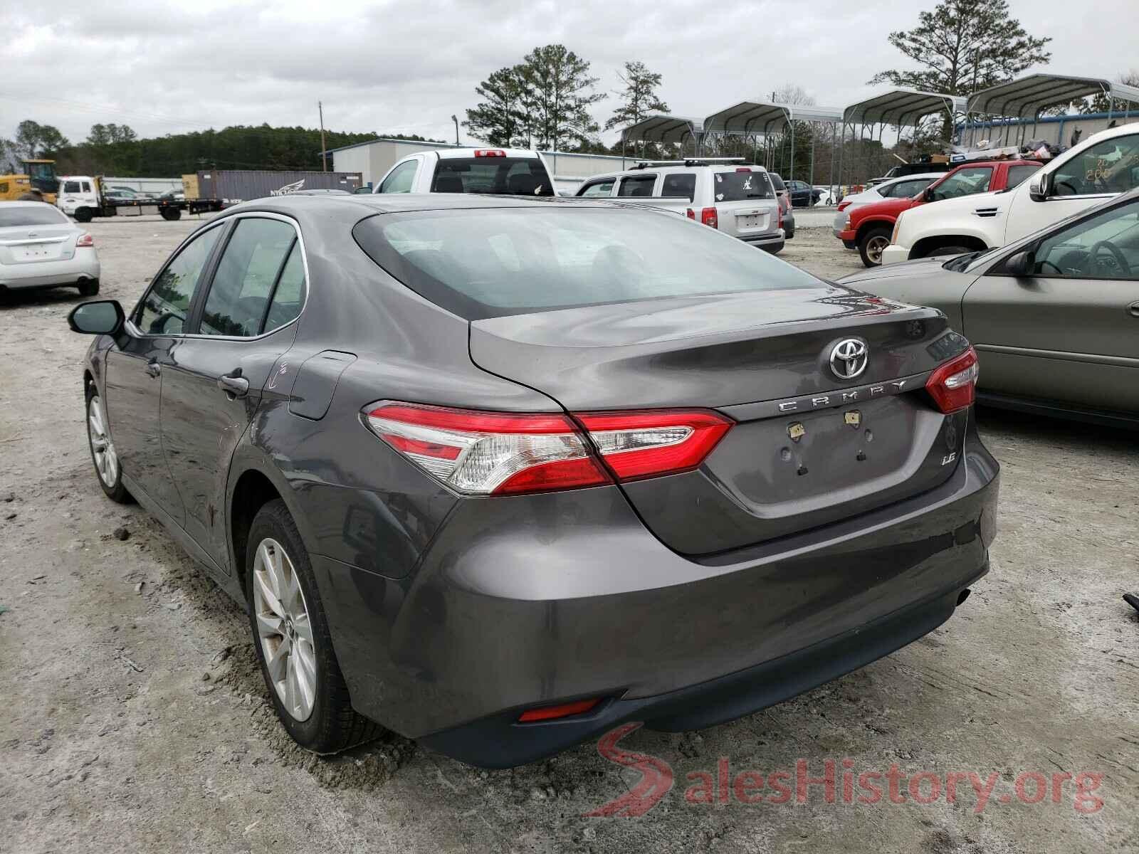 4T1B11HK5JU550849 2018 TOYOTA CAMRY