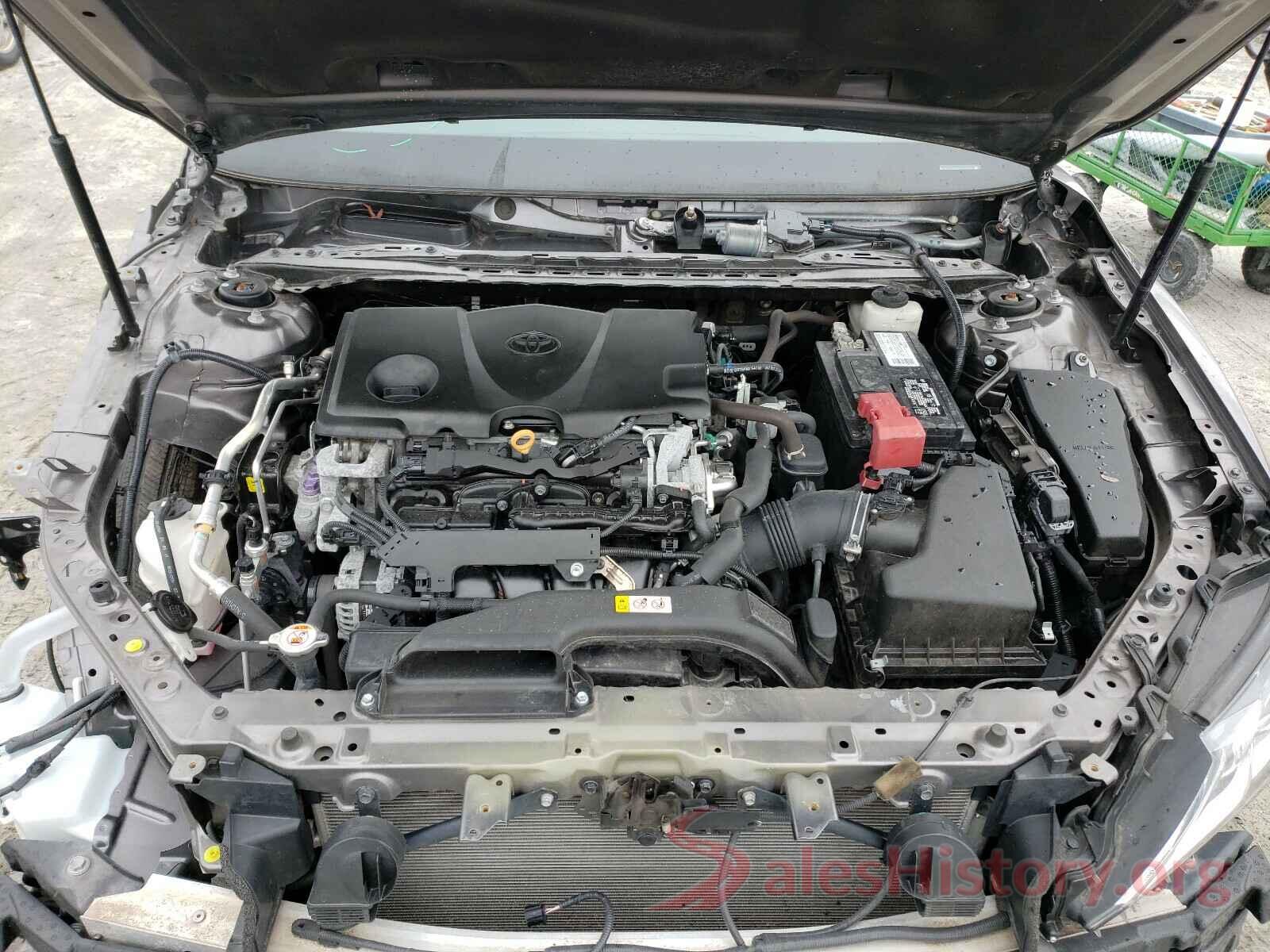 4T1B11HK5JU550849 2018 TOYOTA CAMRY