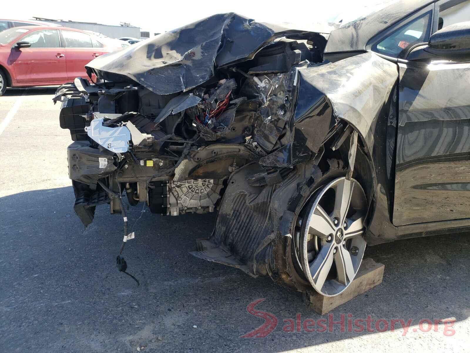 3KPFL4A73JE258476 2018 KIA FORTE