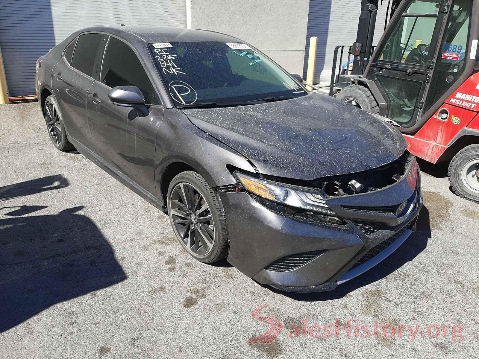 4T1B61HK4KU845900 2019 TOYOTA CAMRY