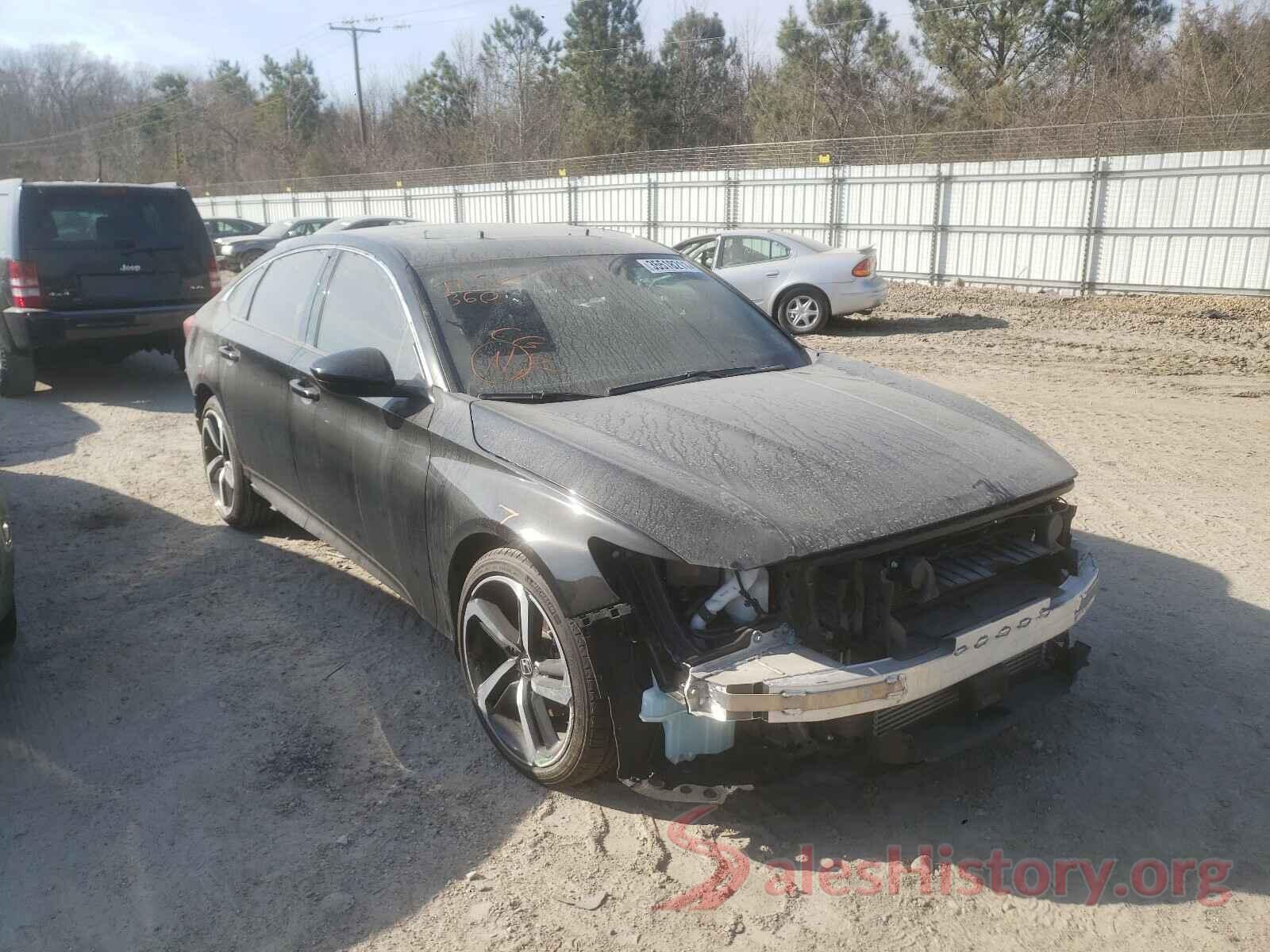 1HGCV2F3XKA022517 2019 HONDA ACCORD