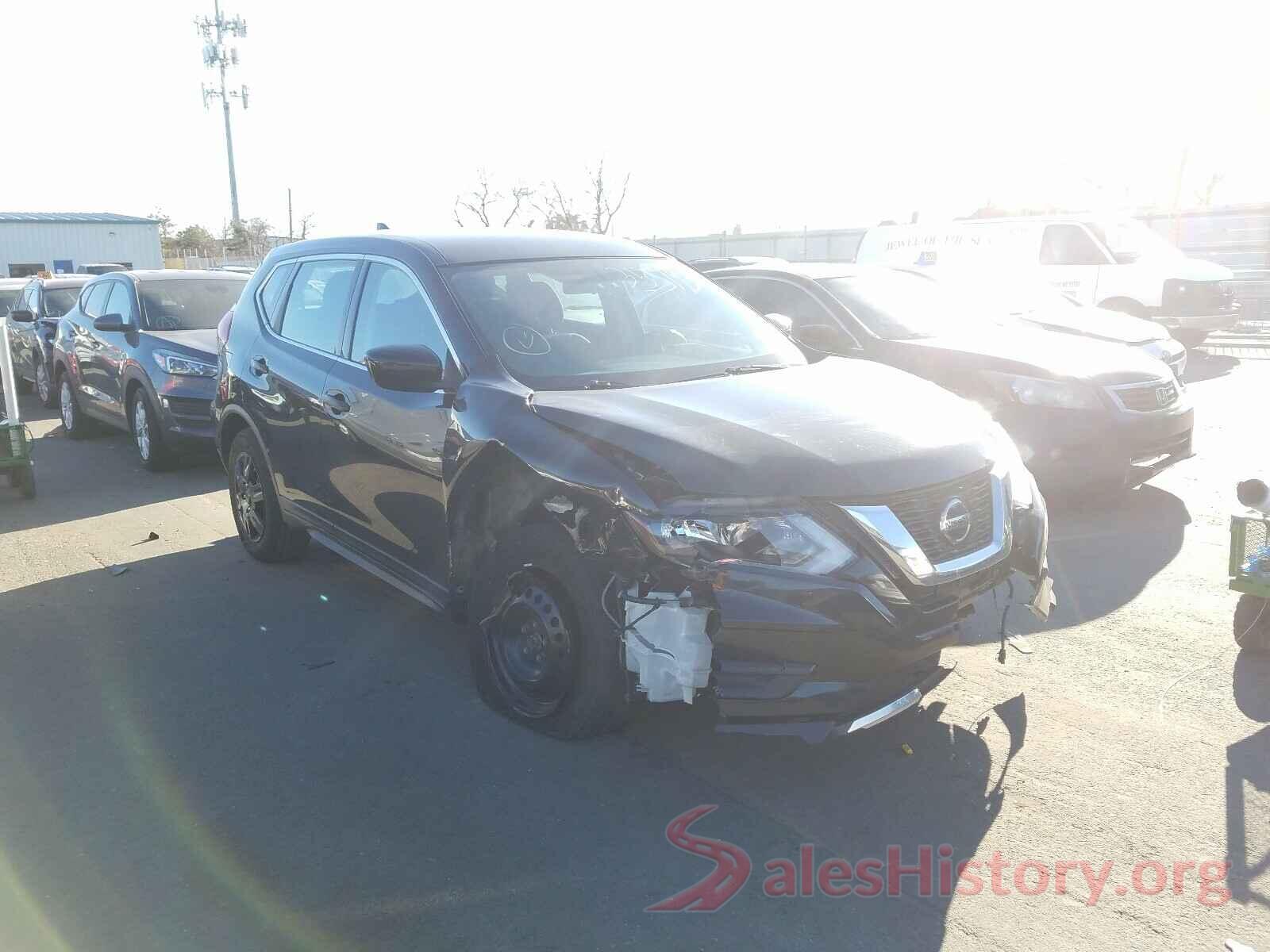 KNMAT2MV2JP513207 2018 NISSAN ROGUE